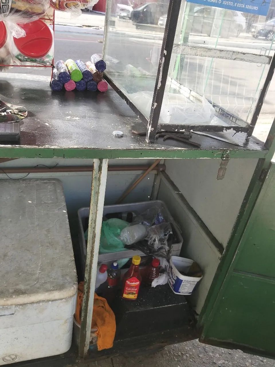 Carinho de lanche com ponto no H.G.E enfrente a vemenha - Foto 4