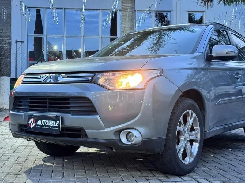 Mitsubishi Outlander 3.0/ GT 3.0 V6 Aut., foto 4 de 14