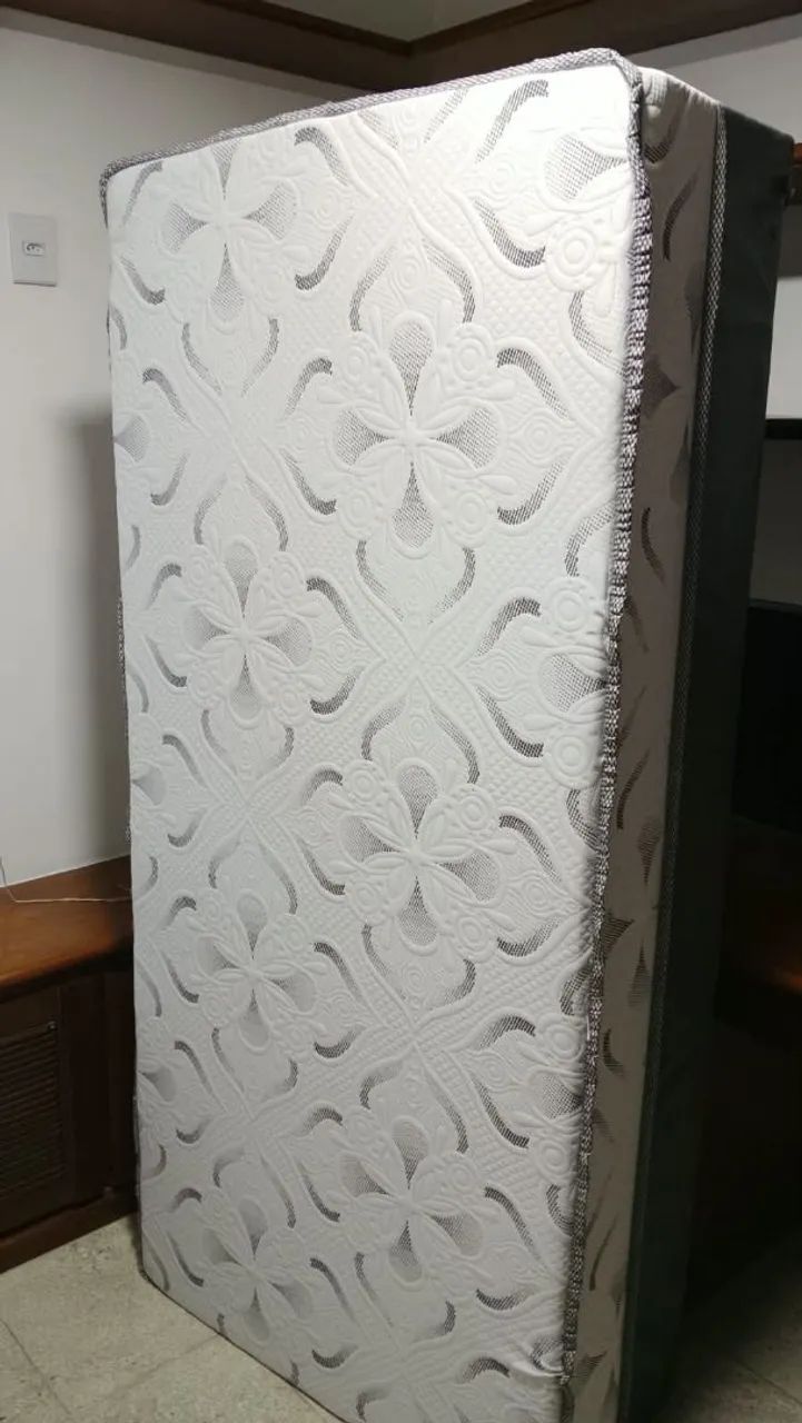 Cama de solteiro 