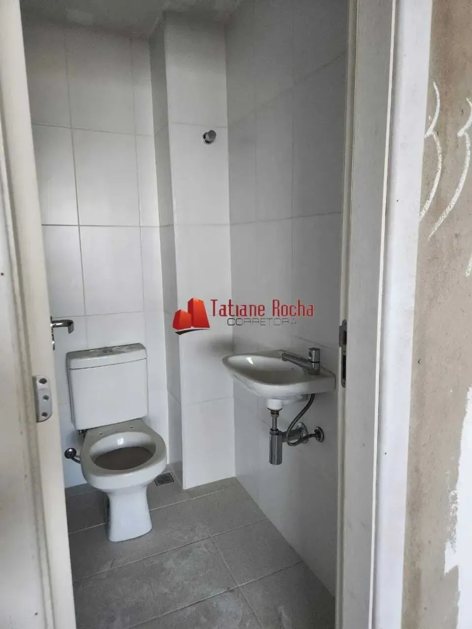 Vendo excelente sala comercial no Edifício Jorge Leal, centro da cidade. - Foto 5