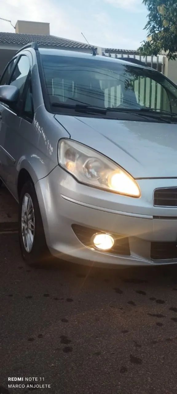 Fiat Idea Attractive 1.4 Fire Flex 8V 5P 2012 - Foto 2
