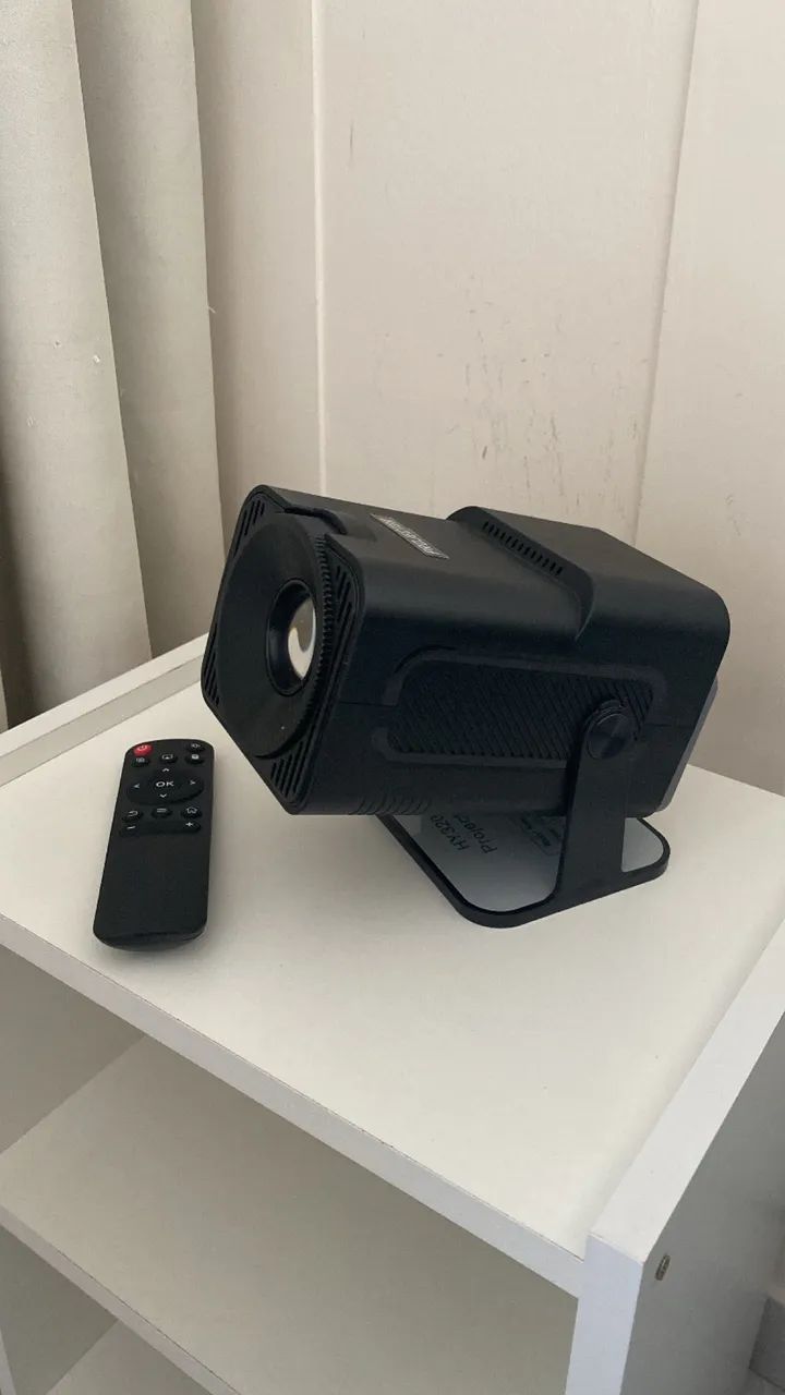 Projetor HY320