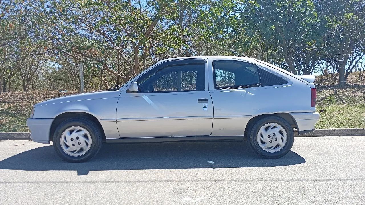 Chevrolet Kadett GLS 2.0 MPFI 1998