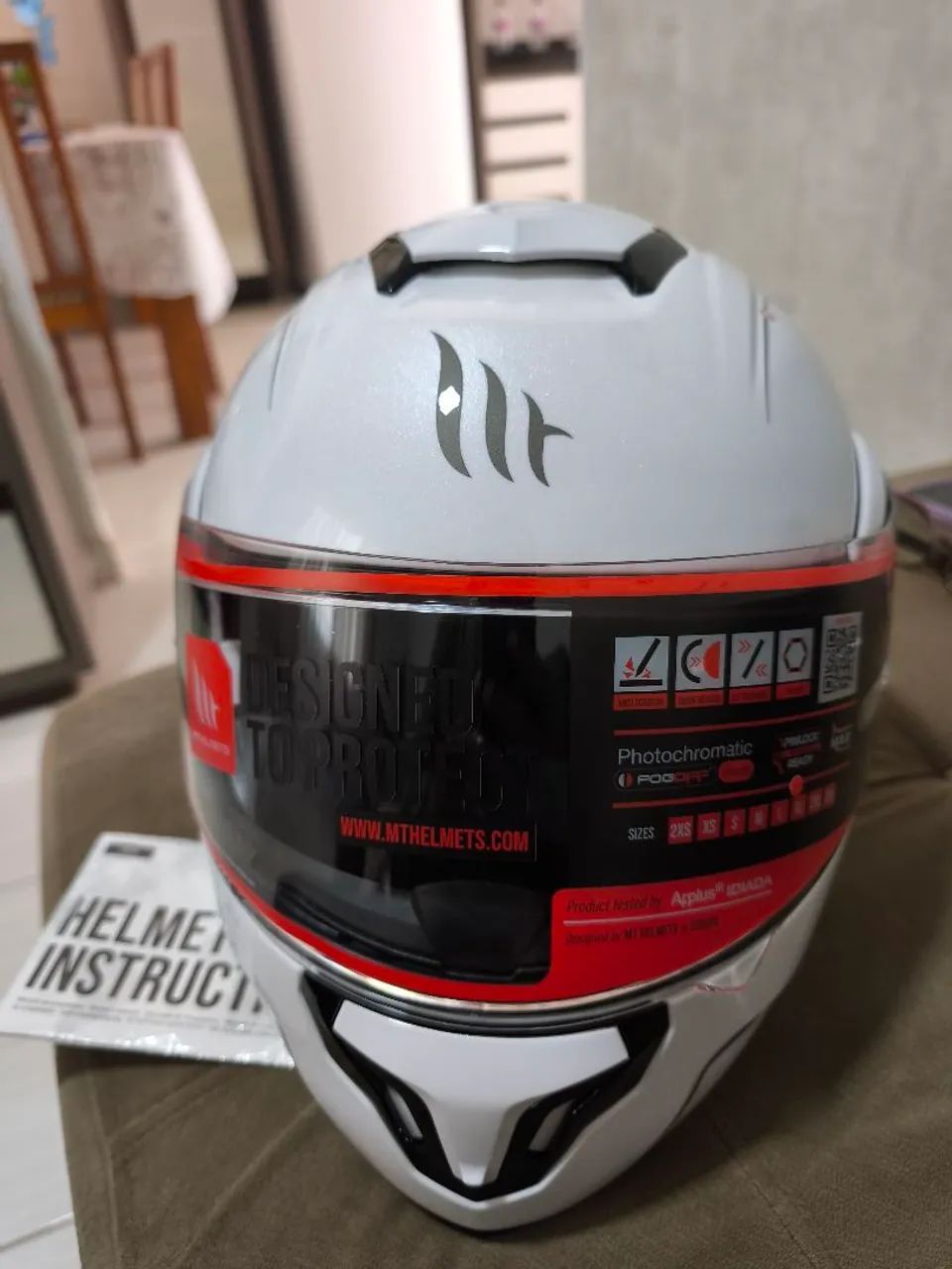 CAPACETE MT HELMETS SV ATOM SOLID GLOSS ESCAMOTEÁVEL - Foto 3