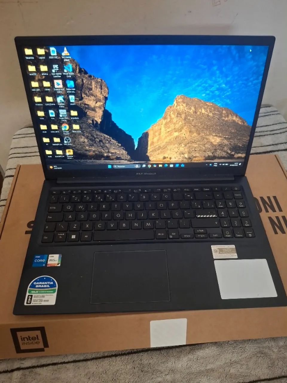 Notebook ASUS VIVOBOOK modelo - X1504VA