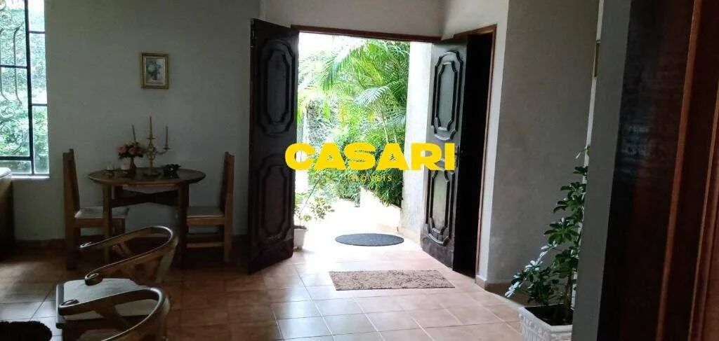 Casa de Alto Padrão com 5 Dormitórios e 600m² no Centro de São Bernardo do Campo - Foto 2