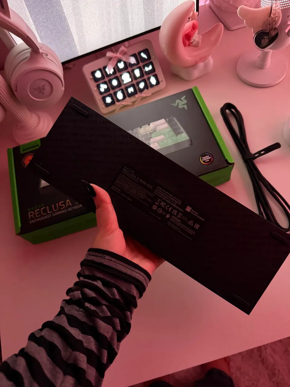 Razer Reclusa x Mini 65% Teclado Gamer - Foto 5
