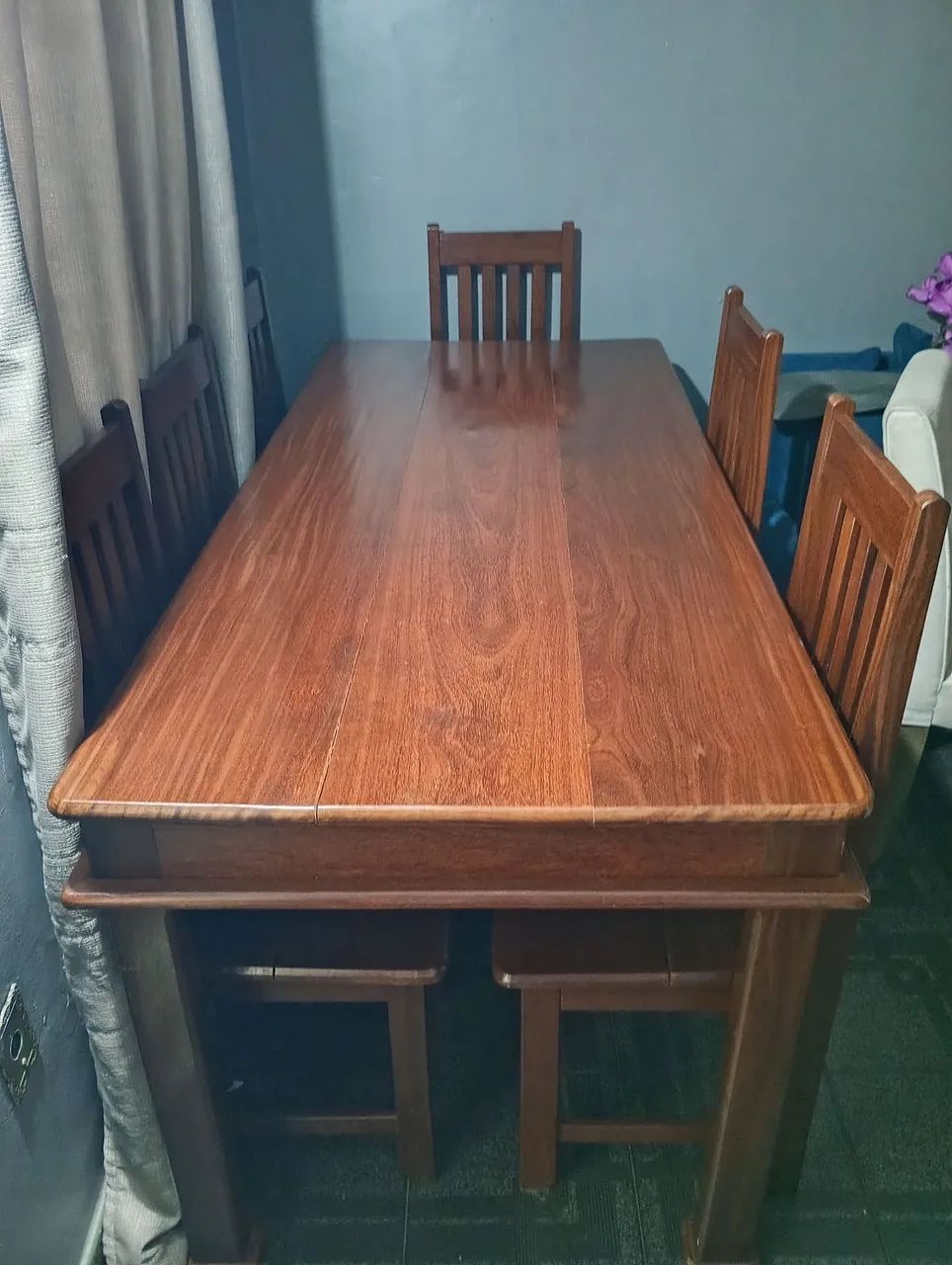 Mesa de Madeira de 6 cadeiras - Foto 3