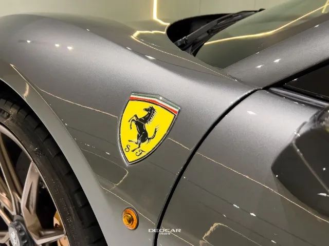 Ferrari 488 Spider 3.9 V8 670cv, foto 20 de 20
