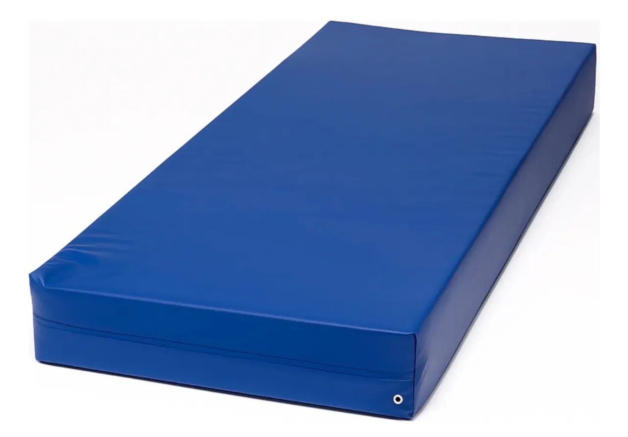 Cama Hospitalar Pilati 3 Manivelas Manual com Colchão Hospitalar impermeável Ortobom  - Foto 2