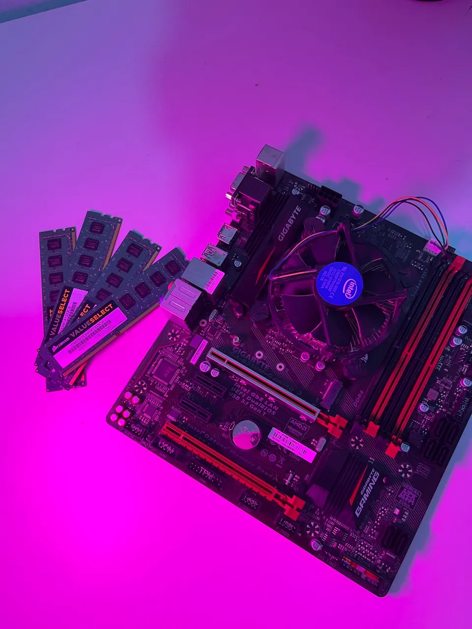 KIT - Core i7 10700K + Placa mãe Asus Z490M PLUS + 16gb DDR4 para