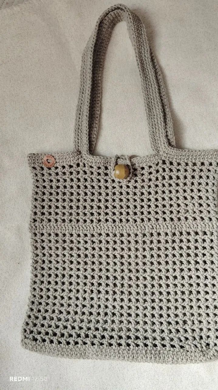 Bolsa de crochê feito a mão nova - Foto 3