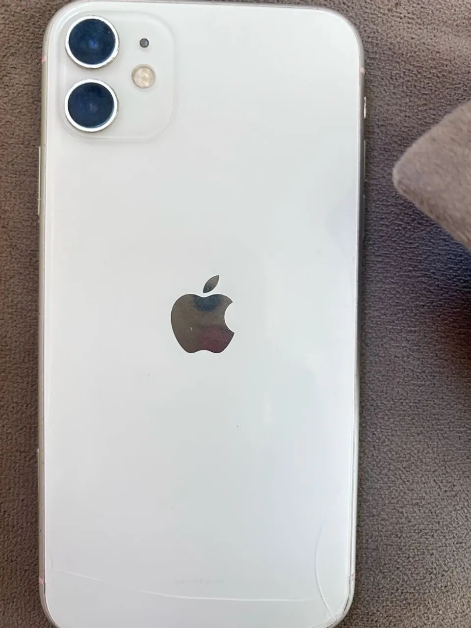 iPhone 11 64 g