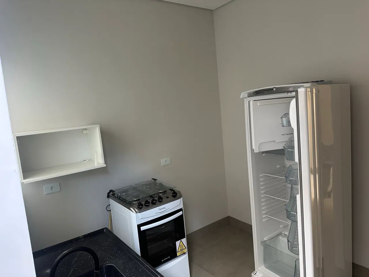 Alugo kitnet em PARANAVAI-PR jardim oásis  - Foto 2