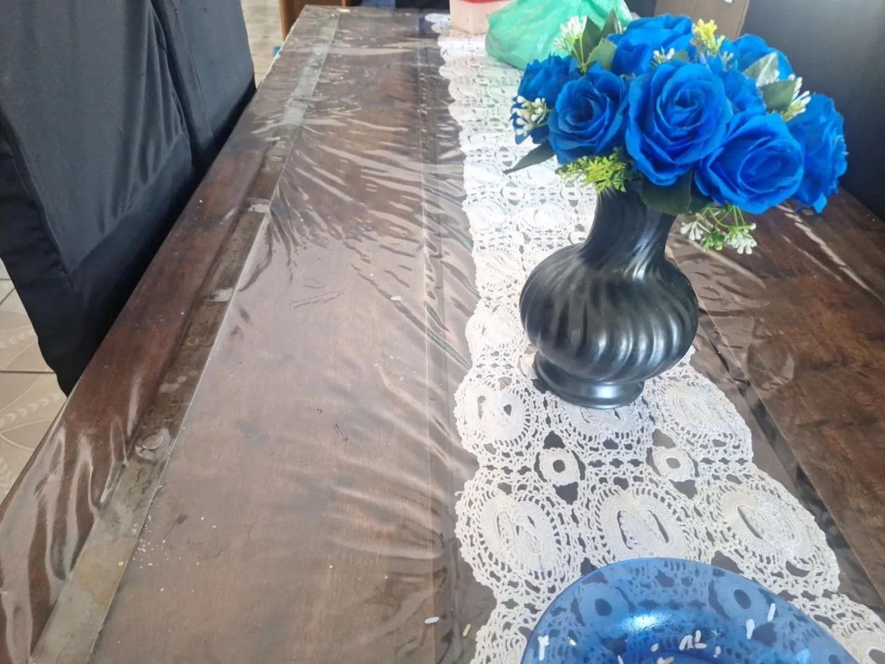 Título: Mesa de Peroba Maciça 4m x 1,30m + 6 Cadeiras - Foto 4