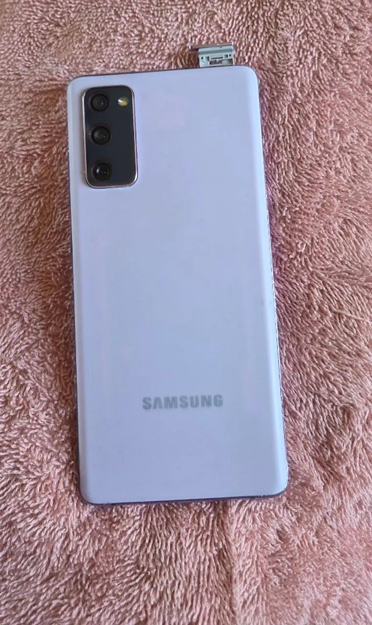Celular s20 fe 