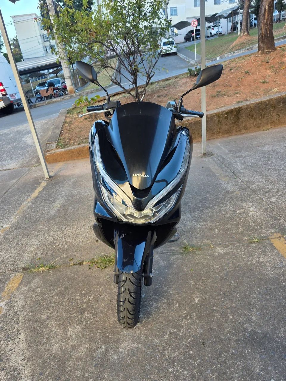 PCX CONSERVADA E REVISADA 