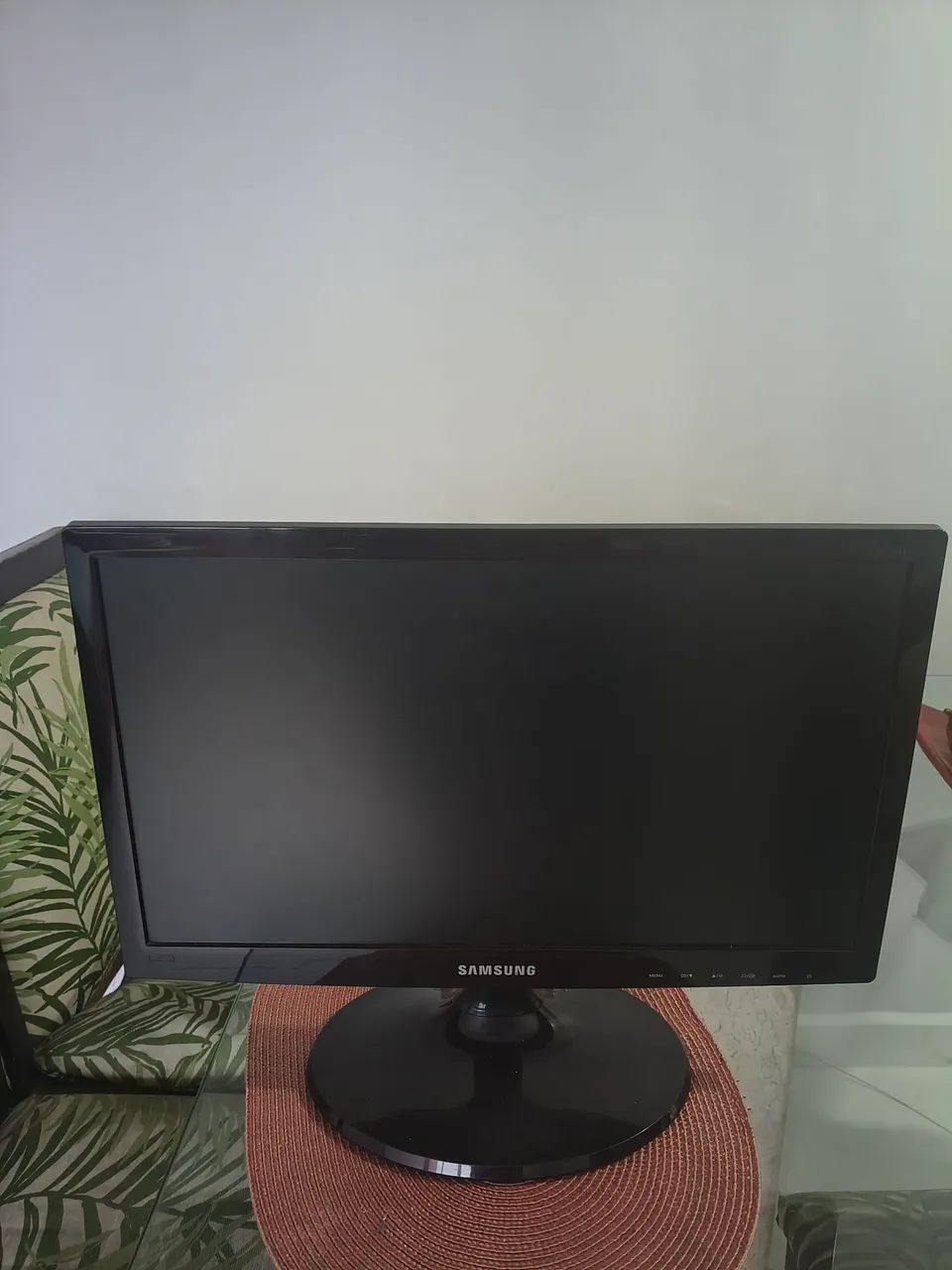  Monitor Samsung S19C301F - Excelente estado!