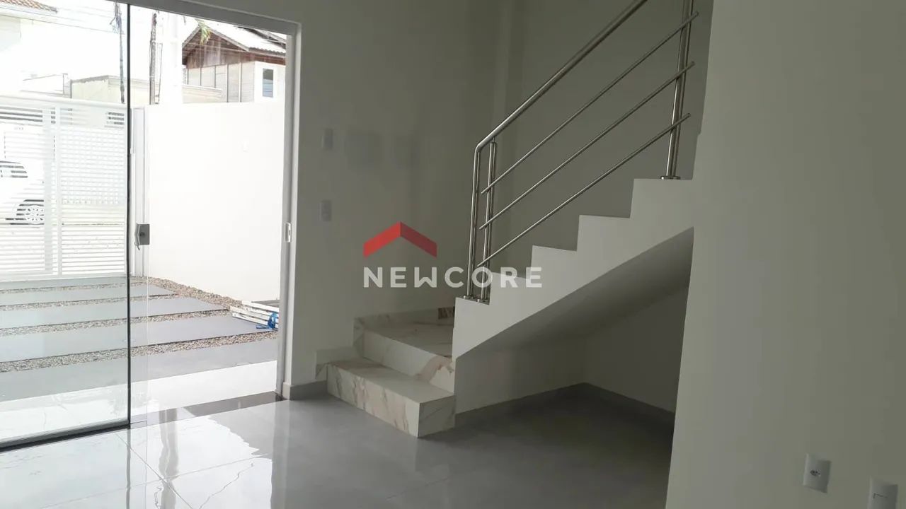 Sobrado em Rua Beija Flor - JARDIM DOURADO - Porto Belo/SC - Foto 3