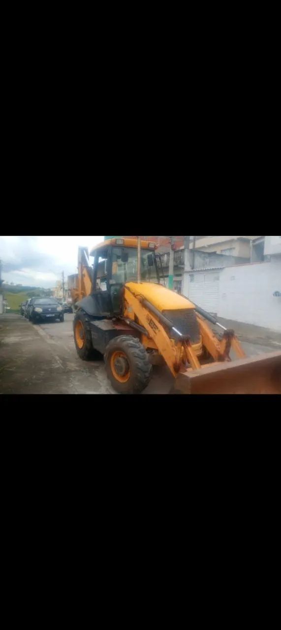  Retroescavadeira Jcb 3c plus  - Foto 4