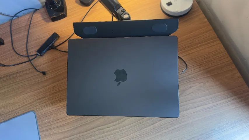 MacBook Pro 14'' M3 Pro - 36GB RAM - 512GB SSD - Foto 2