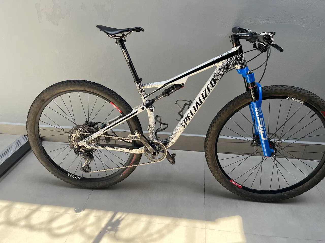 Specialized full aro 29