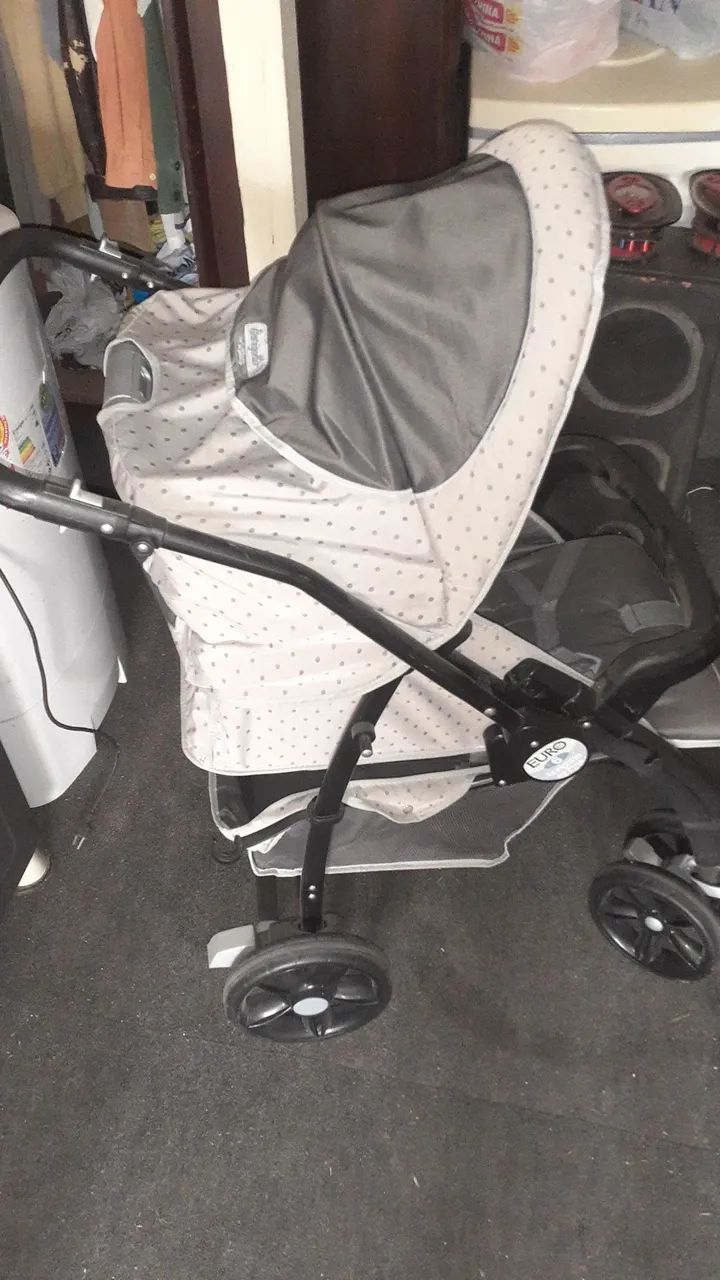 Vendo Carrinho de Bebê Burigotto