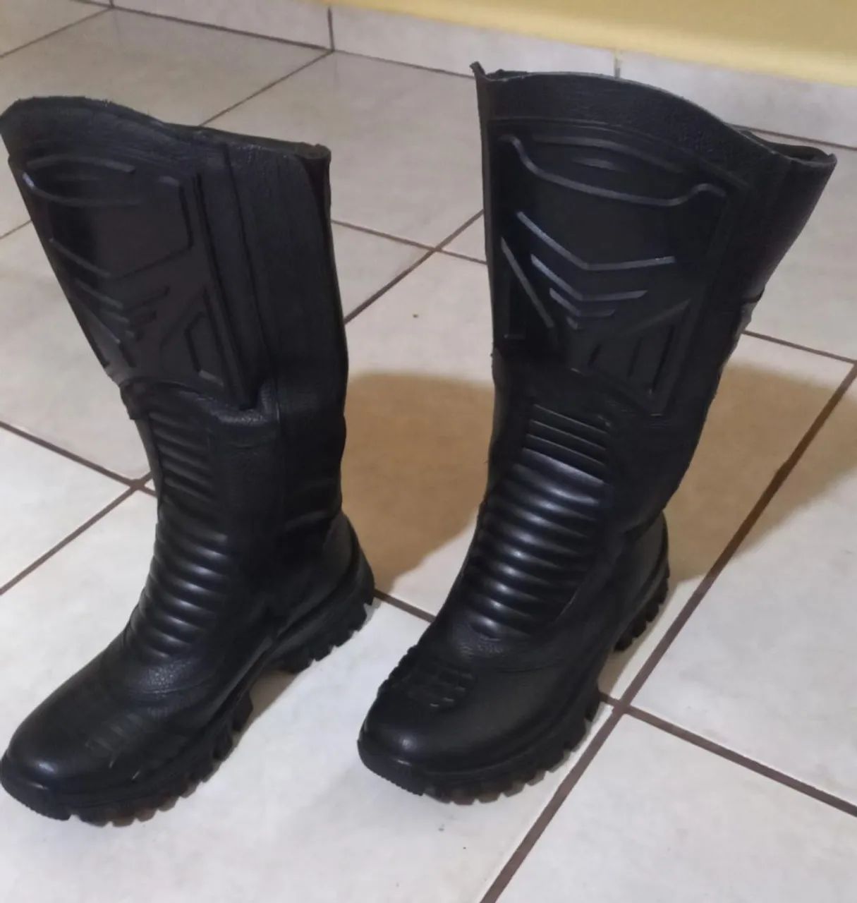 Bota motociclista 