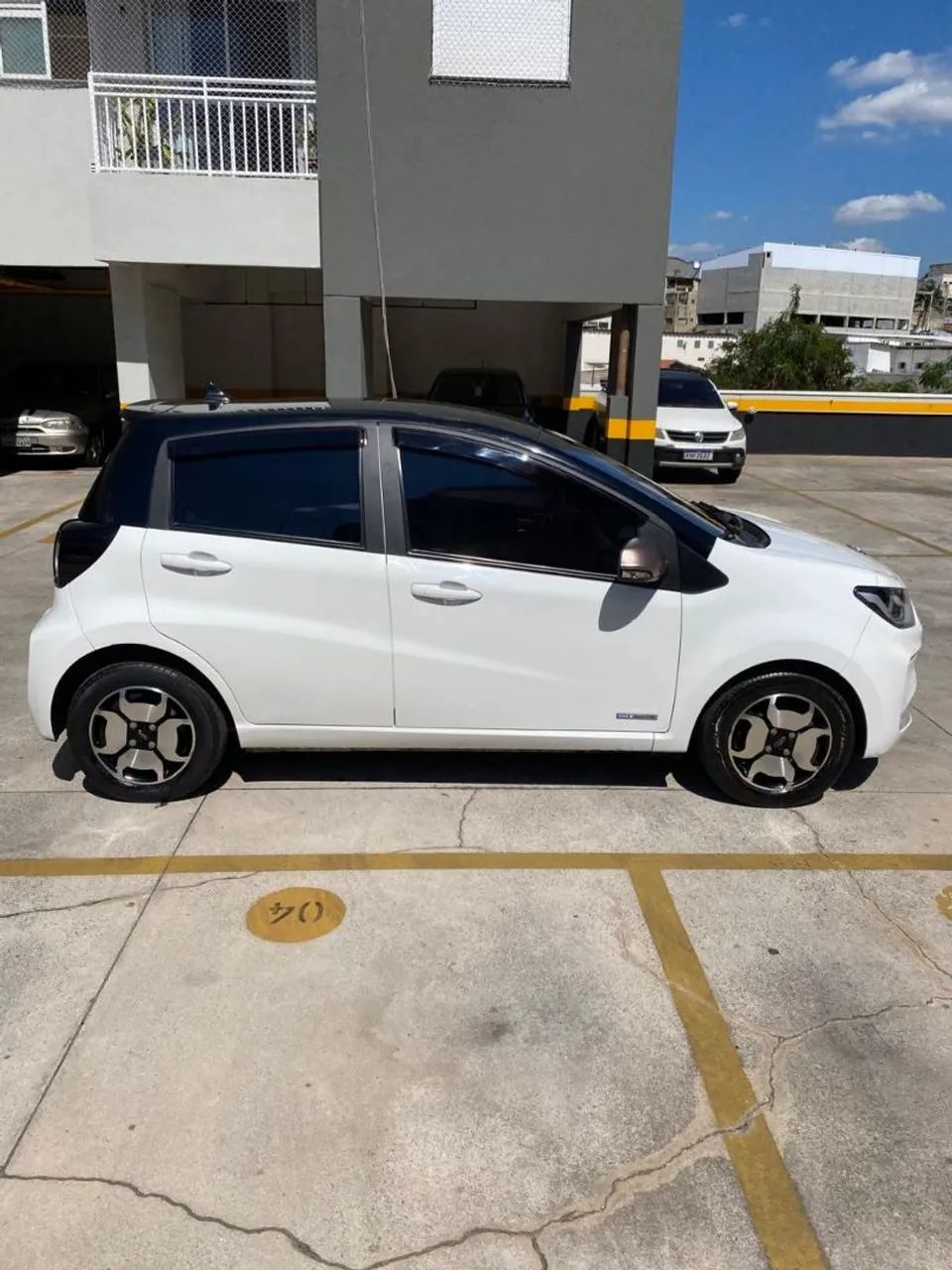 JAC E-JS1 62cv 5P Aut. (elétrico) 2023 - Foto 3