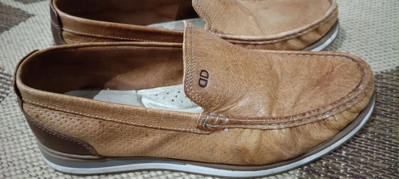 Sapato Democrata couro 42