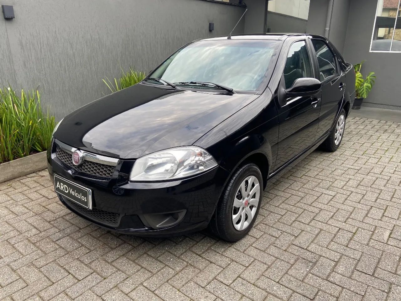 Fiat Siena EL 1.0 MPI Fire Flex 8V 4P 2014 - Foto 2