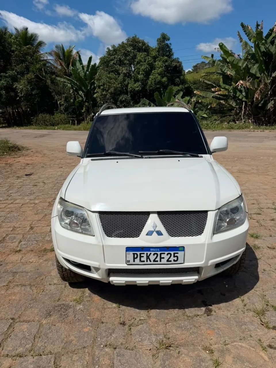 Mitsubishi Pajero Pajero TR4 2.0 Flex 16V 4X2 Aut. 2012
