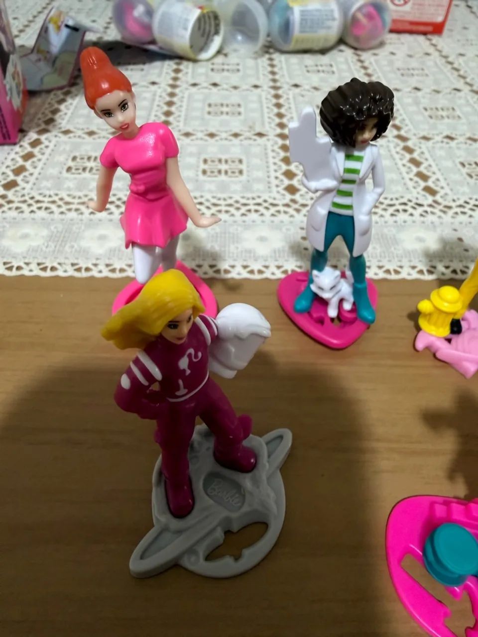 Coleção Barbie kinder ovo  - Foto 2