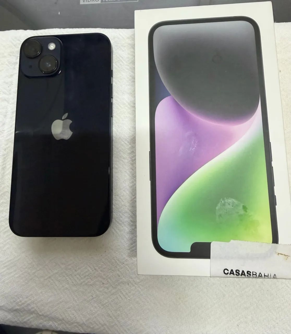 Celular  Apple 14 , 128 gb,bateria 83%.