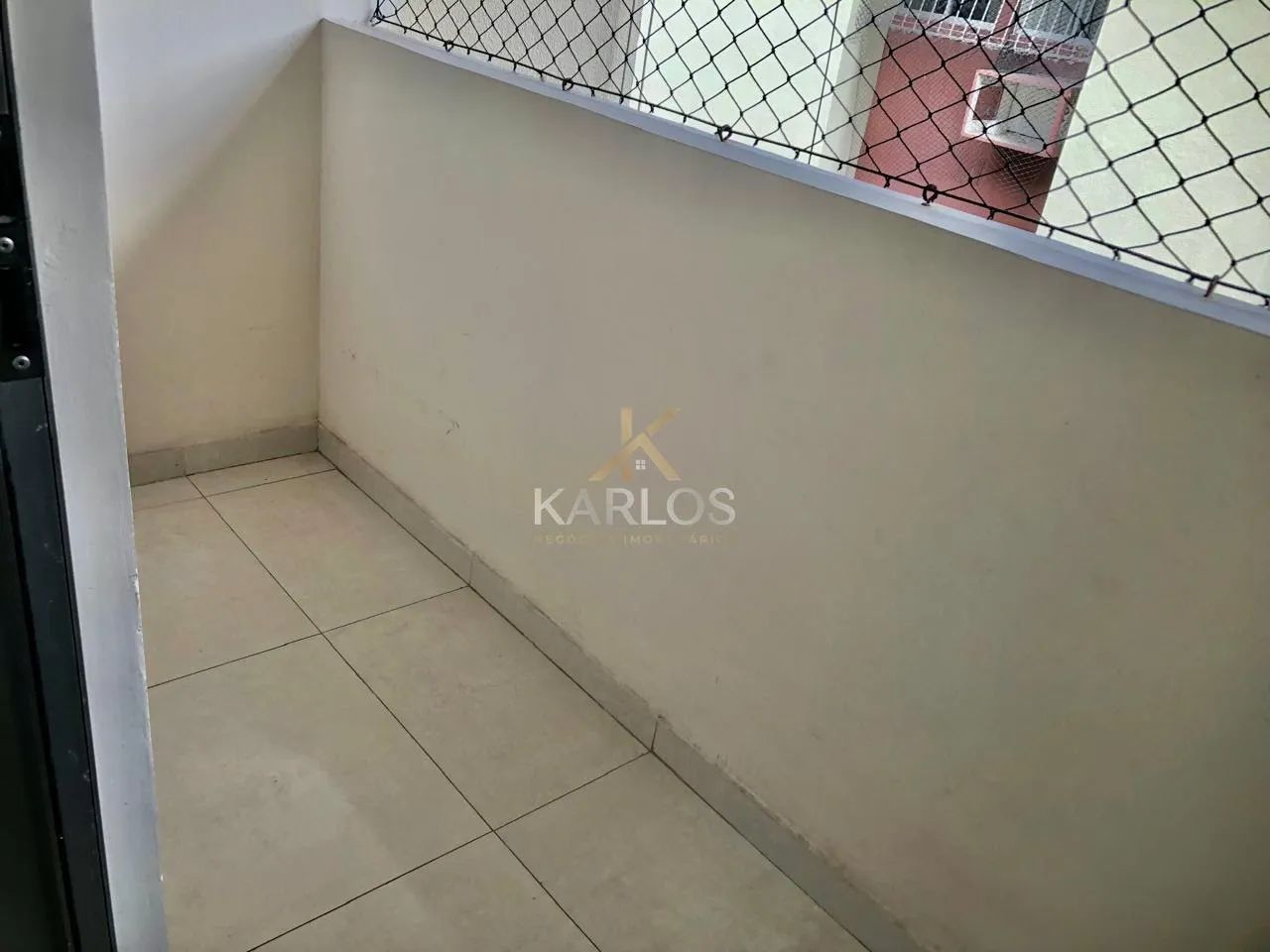 Apartamento no Arruda com 2 quartos, varanda e piscina - Foto 4