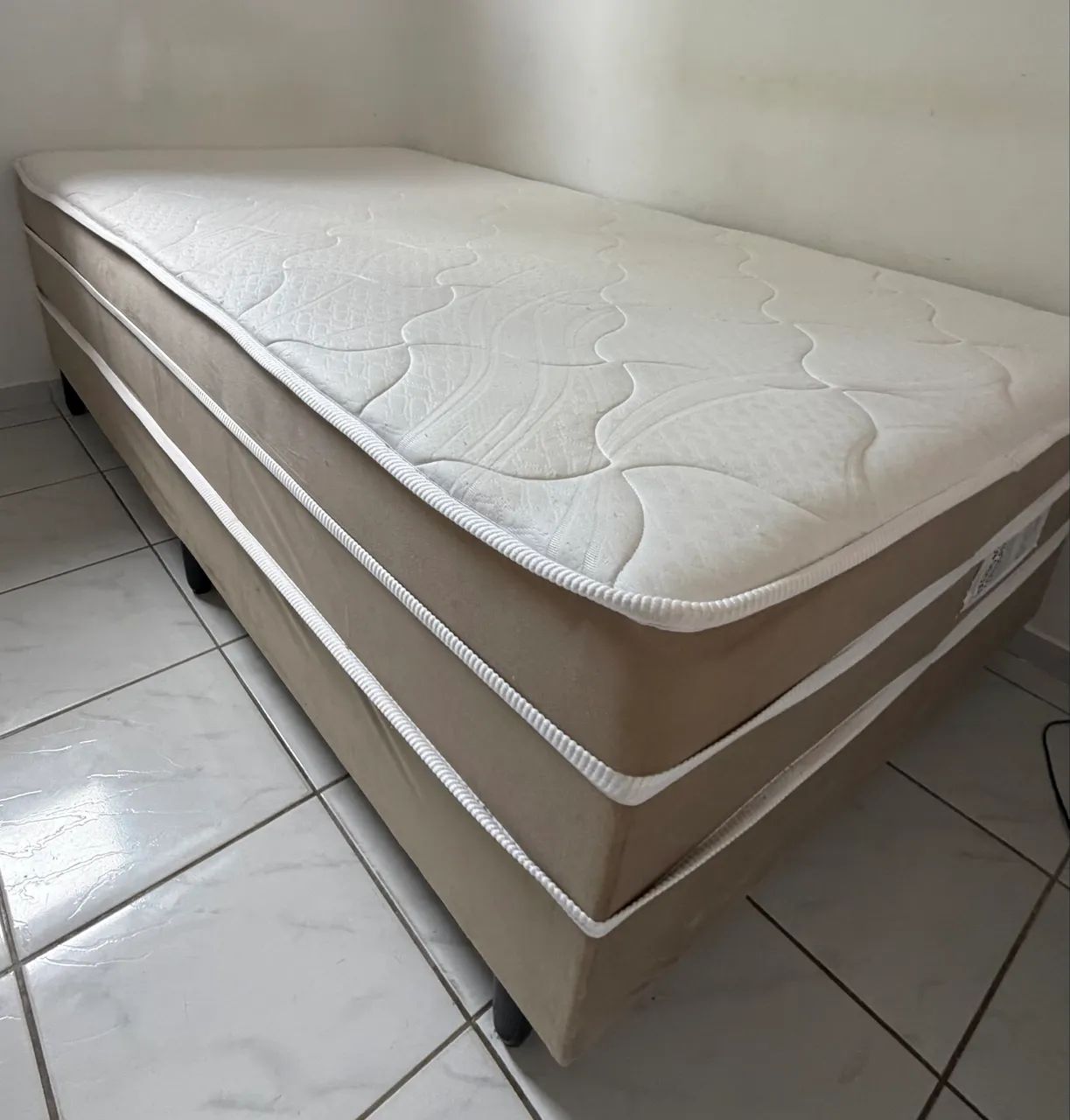 Super cama Box novíssima - Foto 4