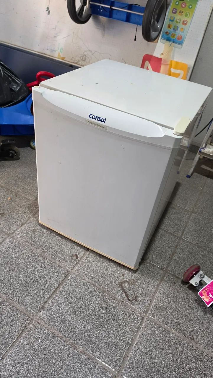 Frigobar Consul 80L