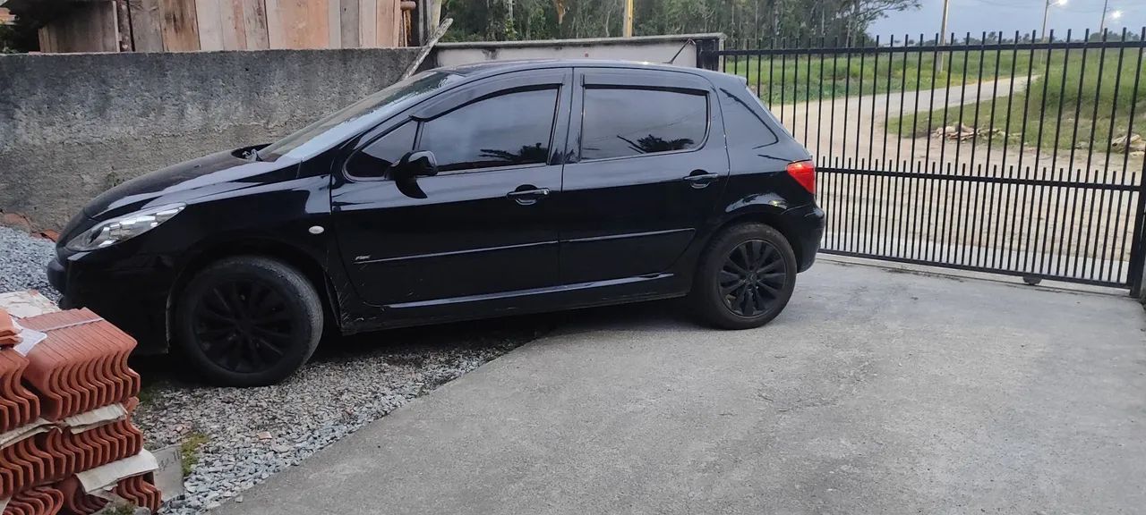 Peugeot 307 PRESENCE 1.6 16V 2011
