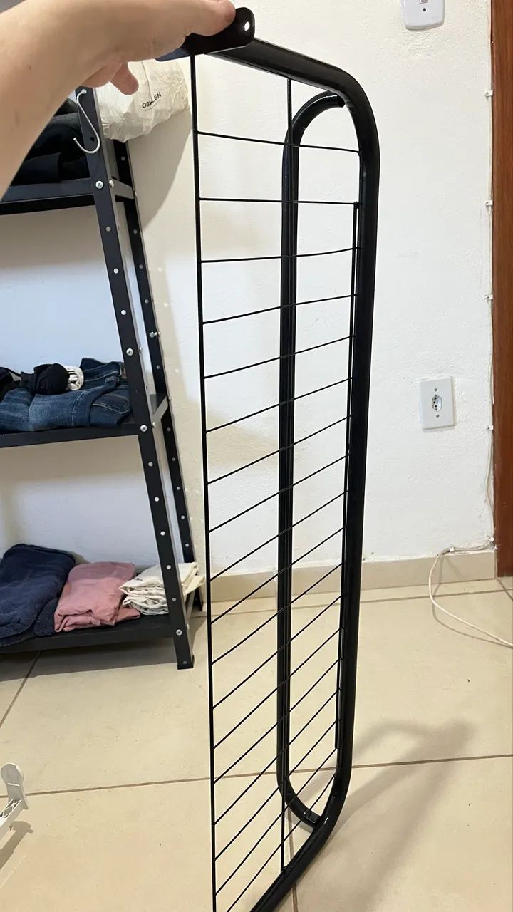 Arara / Prateleira