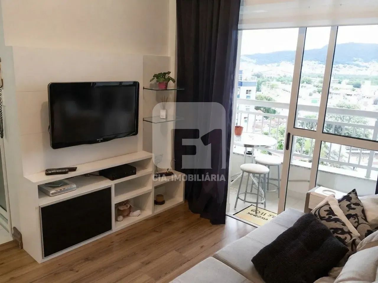 Ótimo apartamento no Itacorubi, andar alto, lazer completo!