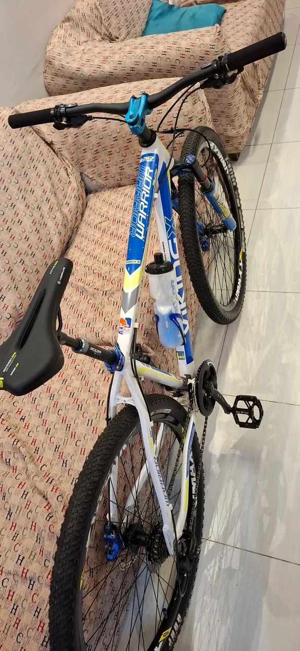 Bicicleta esportiva MTB Downhill - Foto 5