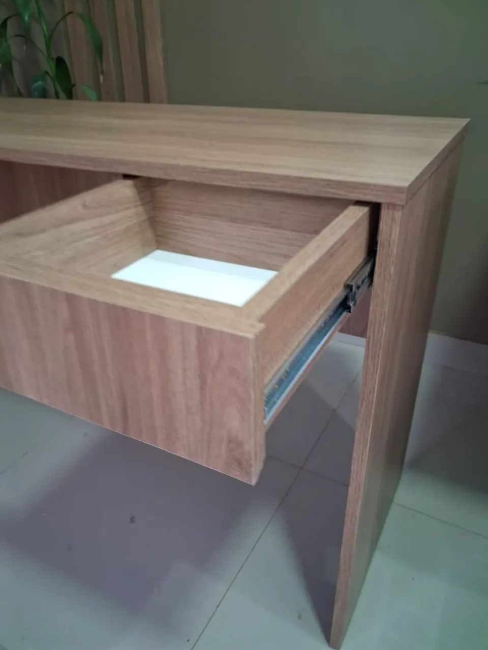 Escrivaninha mdf amadeirado  - Foto 2