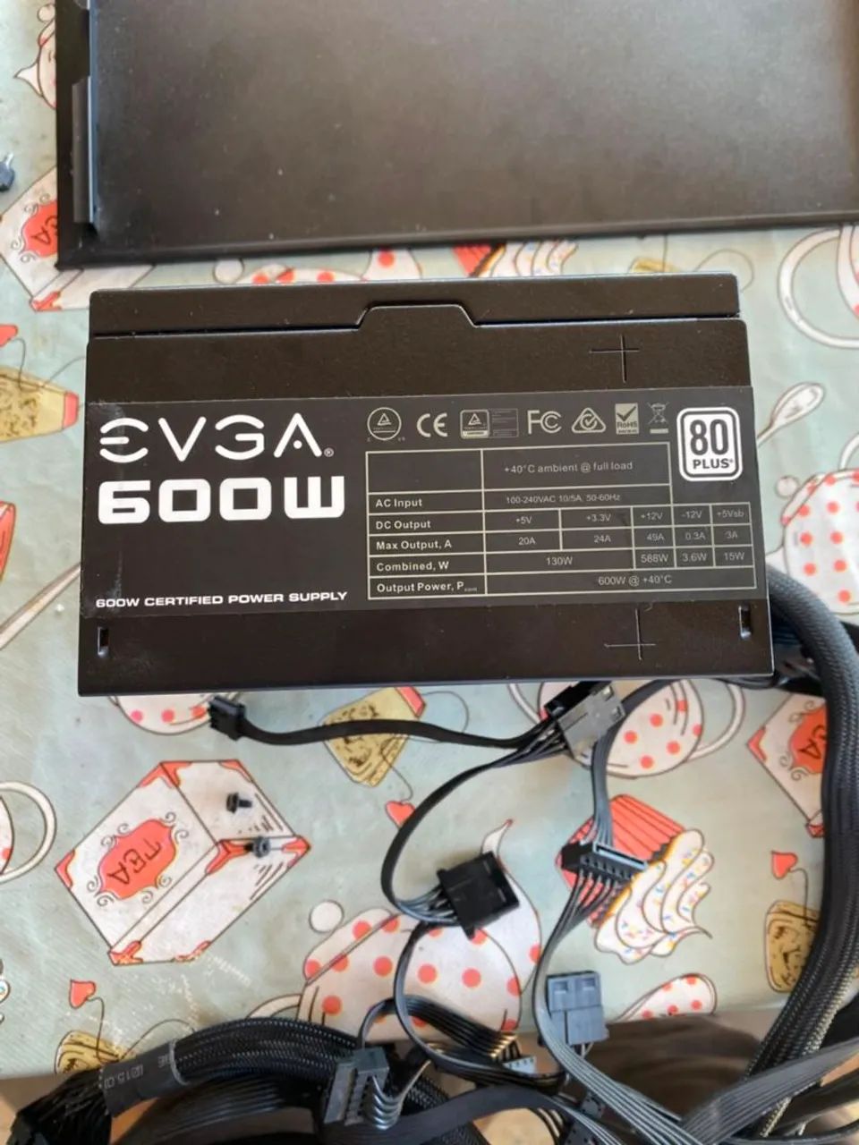 Fonte EVGA 600w 80 plus