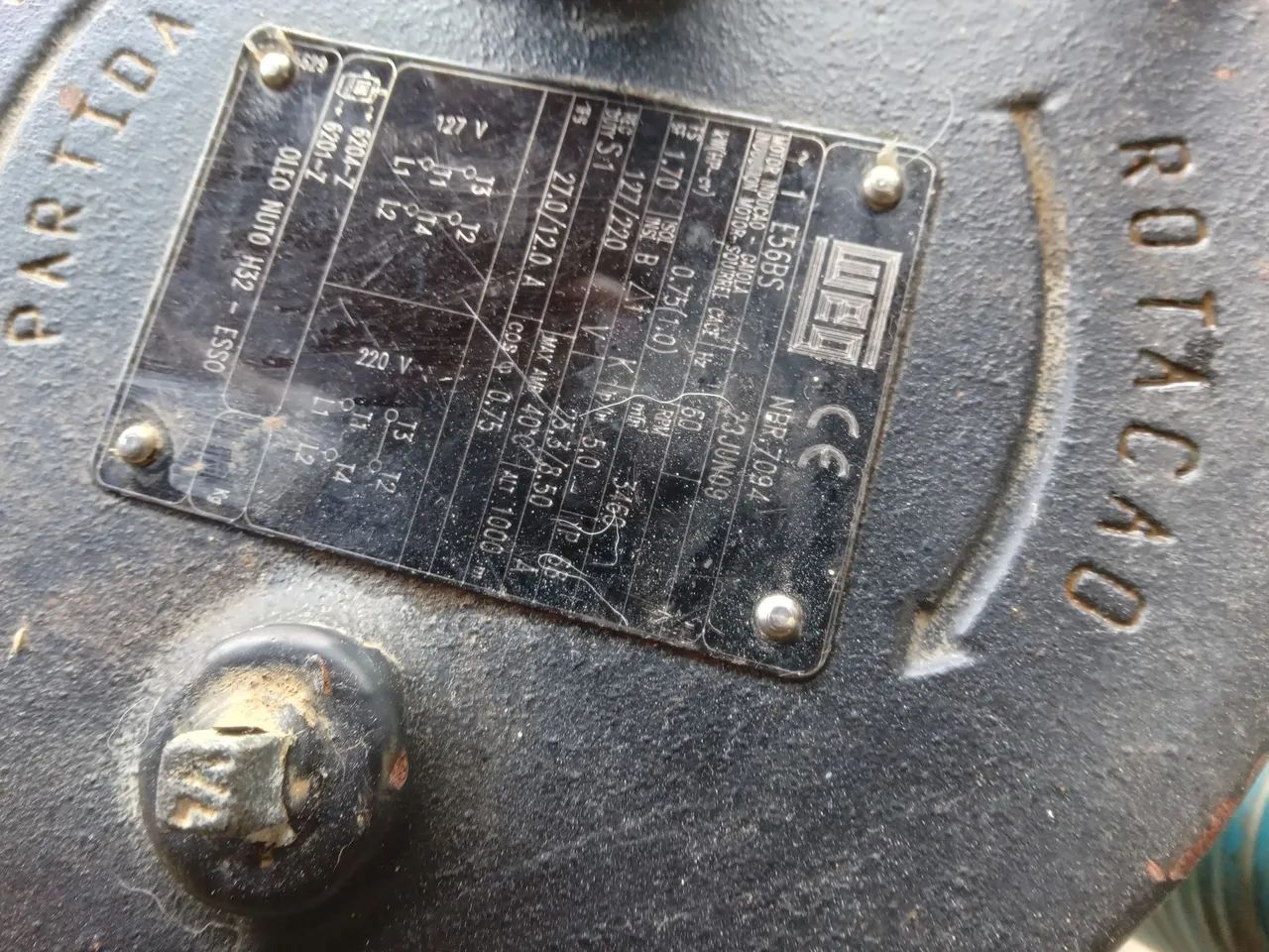 Vendo Bomba subermivel marca shneider,bem potente,usada poucas vezes uma nova custa 5.400  - Foto 6