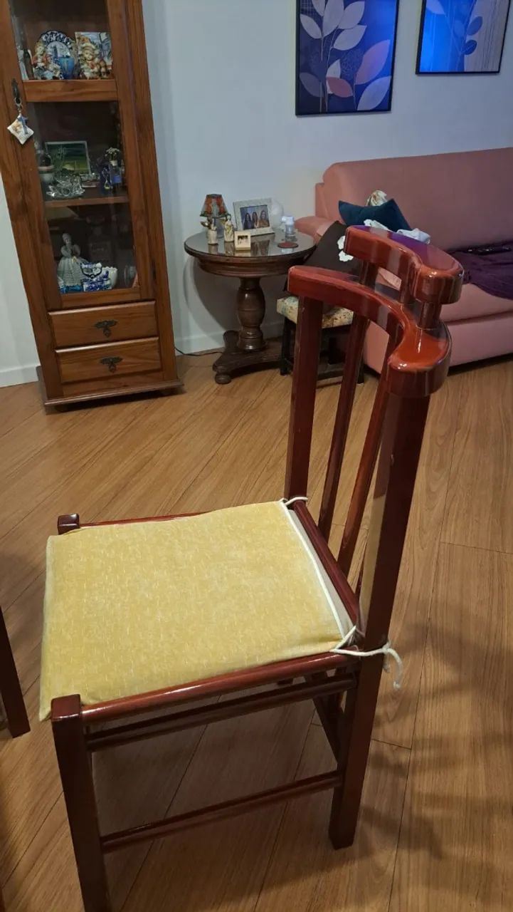 Mesa de jantar e 6 cadeiras - Foto 3