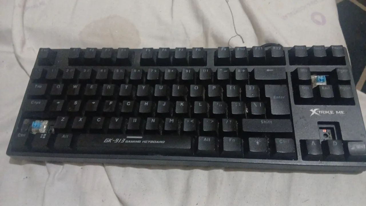 Teclado geme 