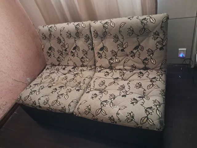 Chaise Lounge e Sofa 2 lugares Herval Preto Florido - Otimo Estado - Foto 4