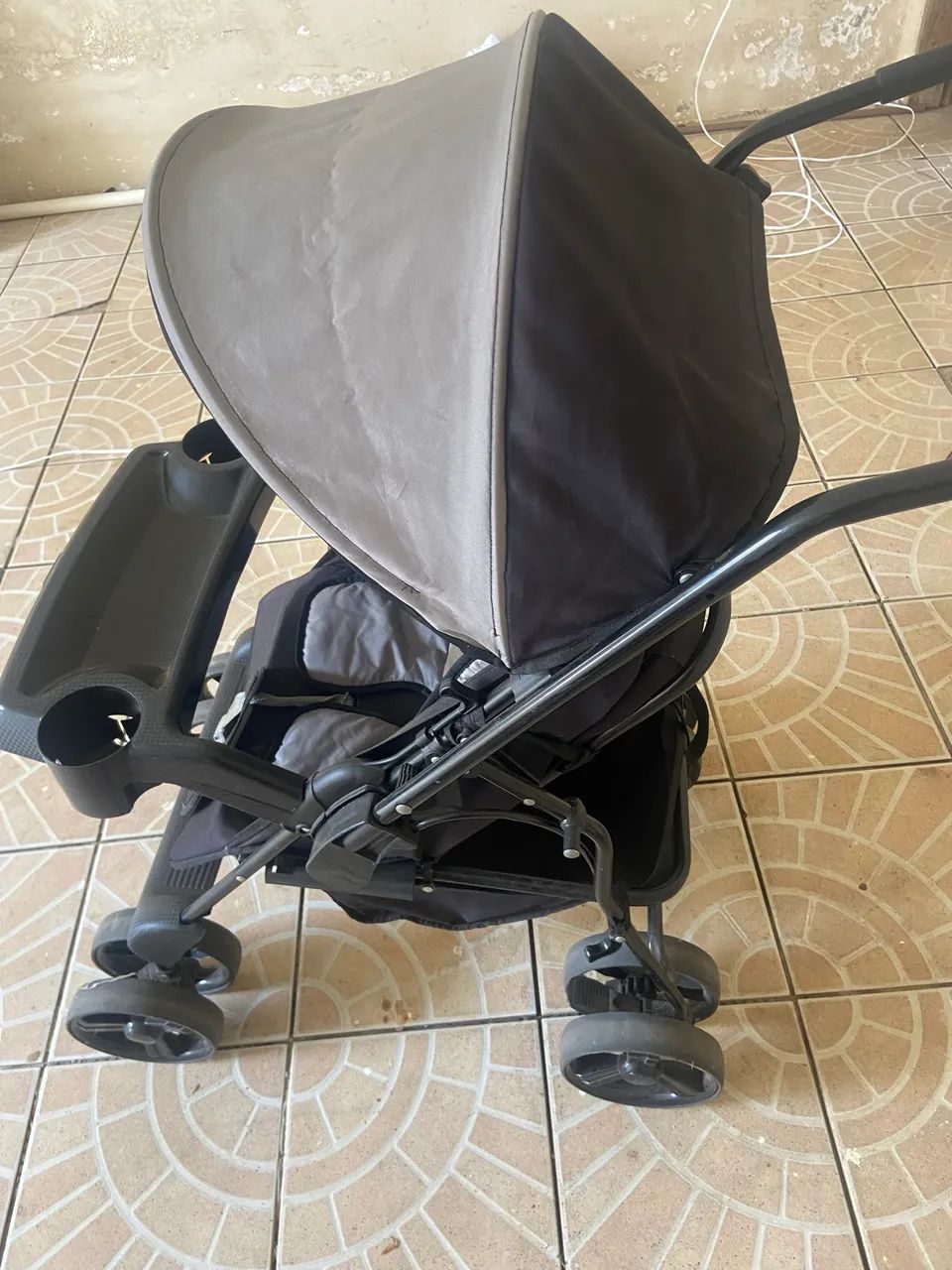 Carrinho de bebê marca tutti  - Foto 3