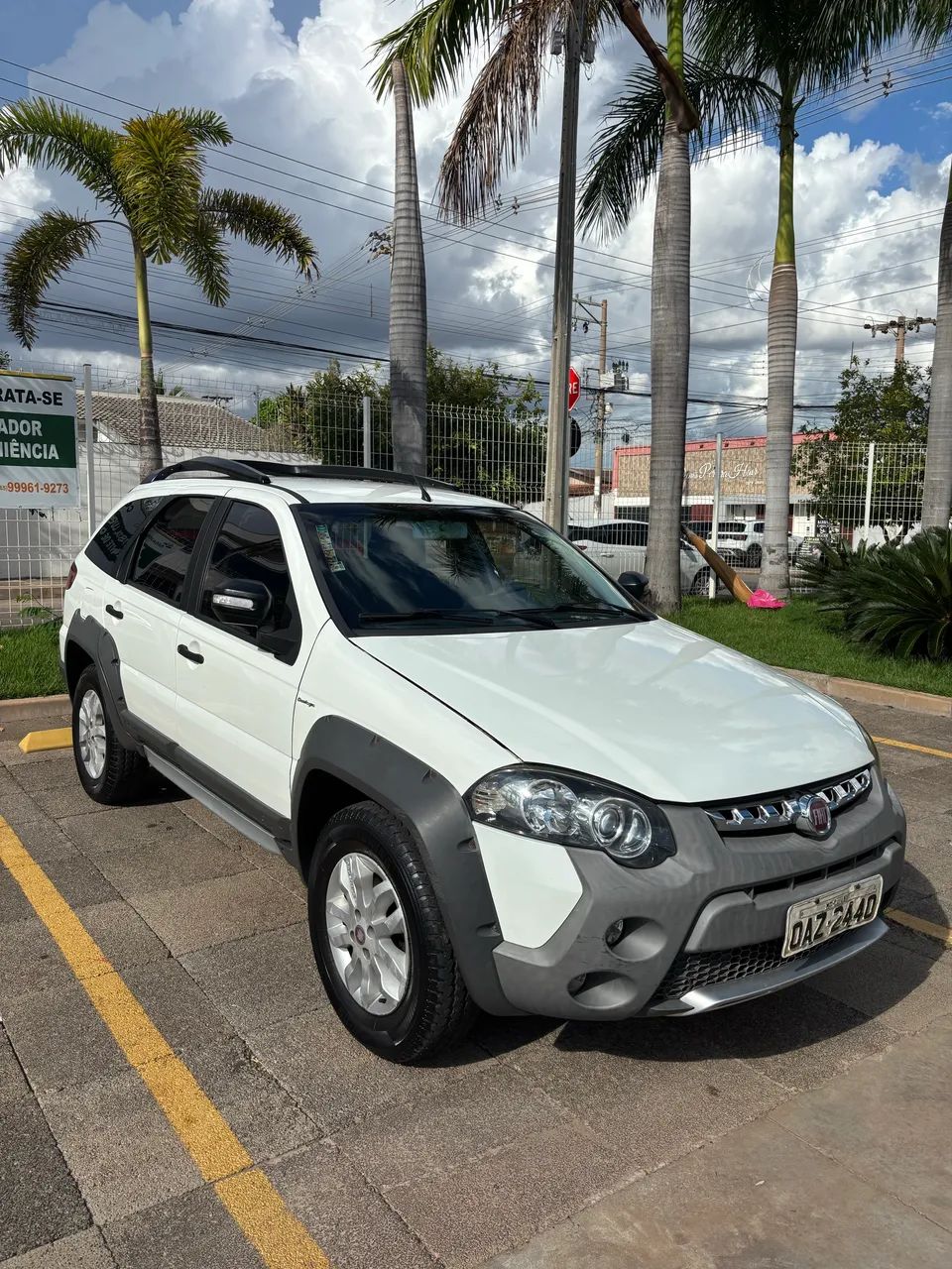 Fiat Palio Weekend Adventure Locker 1.8 Flex 2014 - Foto 2