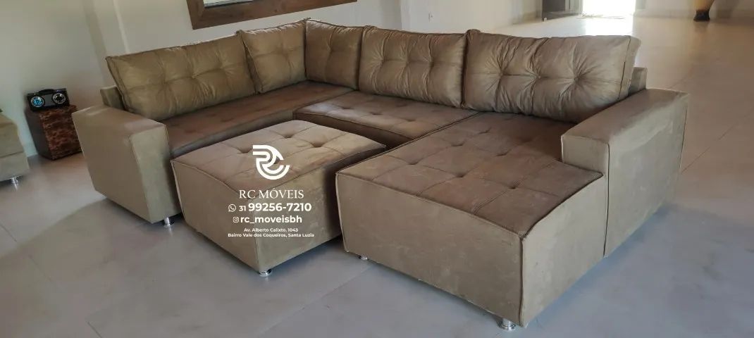Sofá de canto Grande 3,10m com Chaise e Puff veludo D33 Premium | Entrega Disponivel - Foto 4
